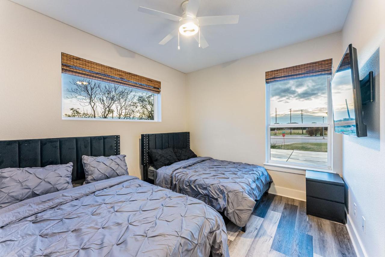 Luxury Home With Rooftop Views Dallas Esterno foto